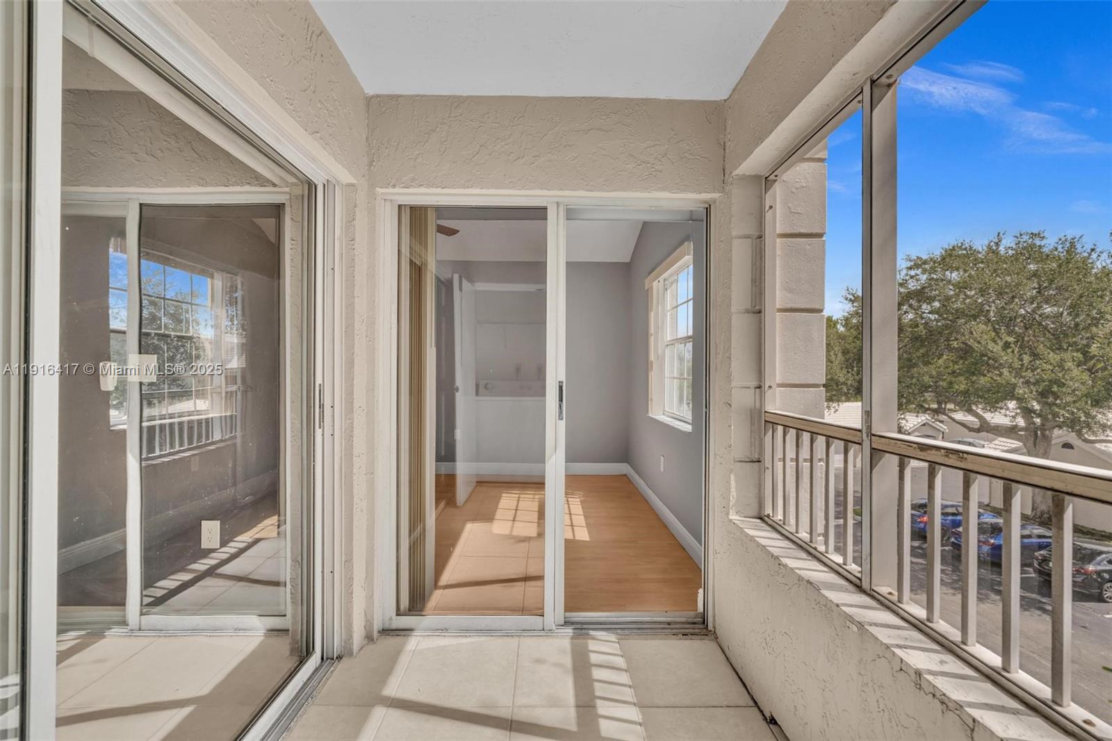 LAKEVIEW CLUB CONDO - Residential Lease