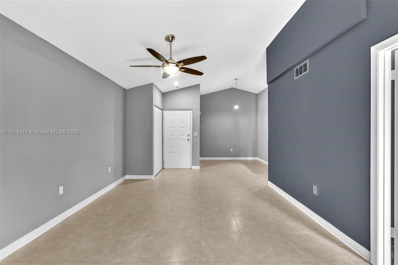 LAKEVIEW CLUB CONDO - Residential Lease