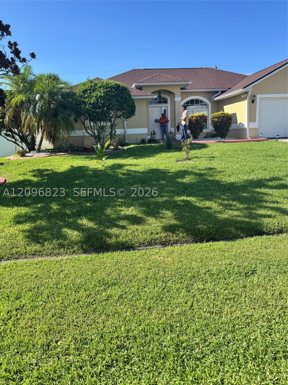 1058 SW Calmar Ave