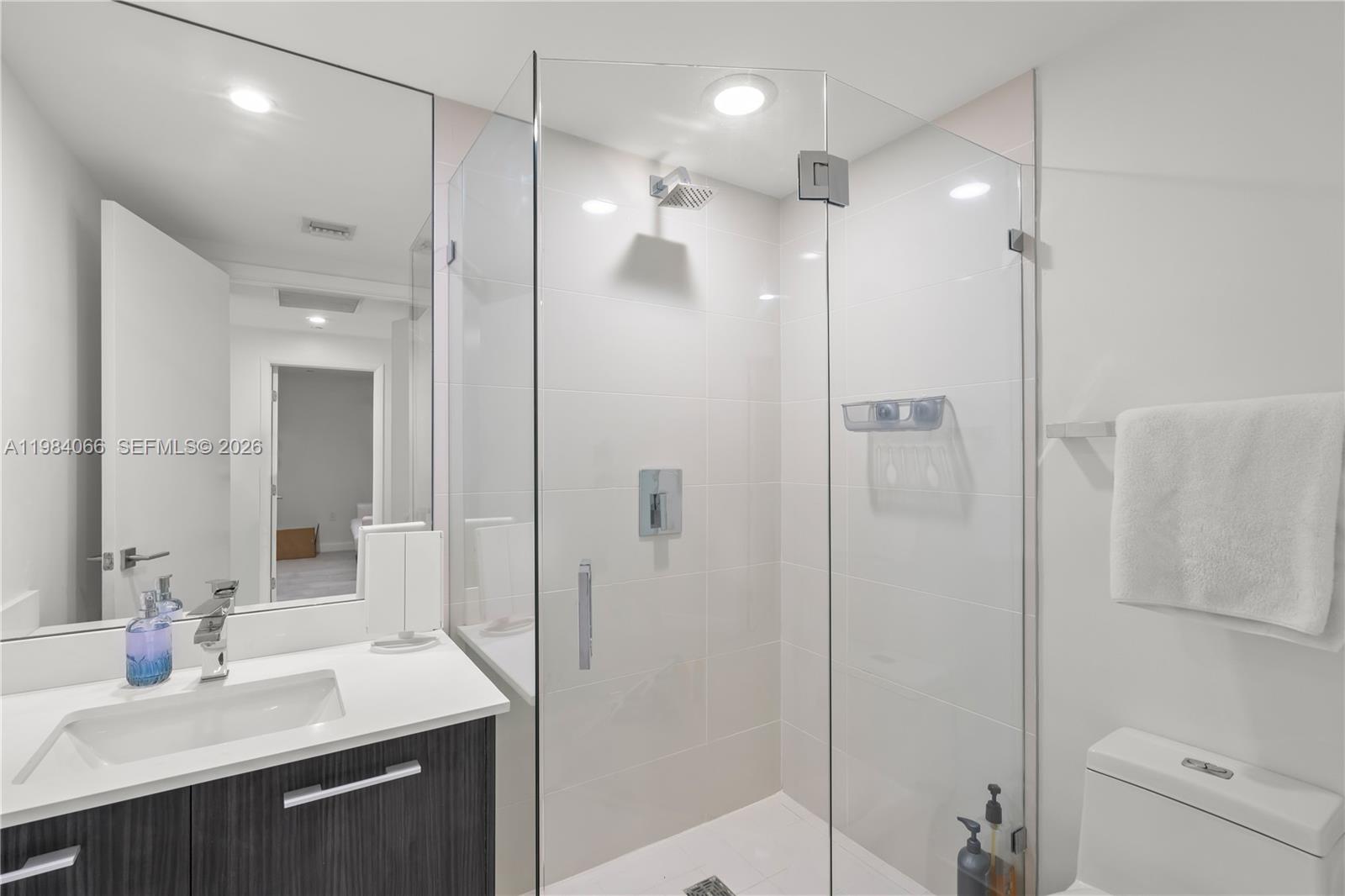 BRICKELL HEIGHTS EAST CON - Residential