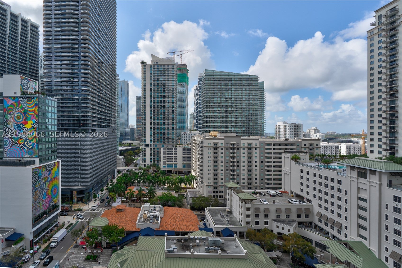 45 SW 9th St
