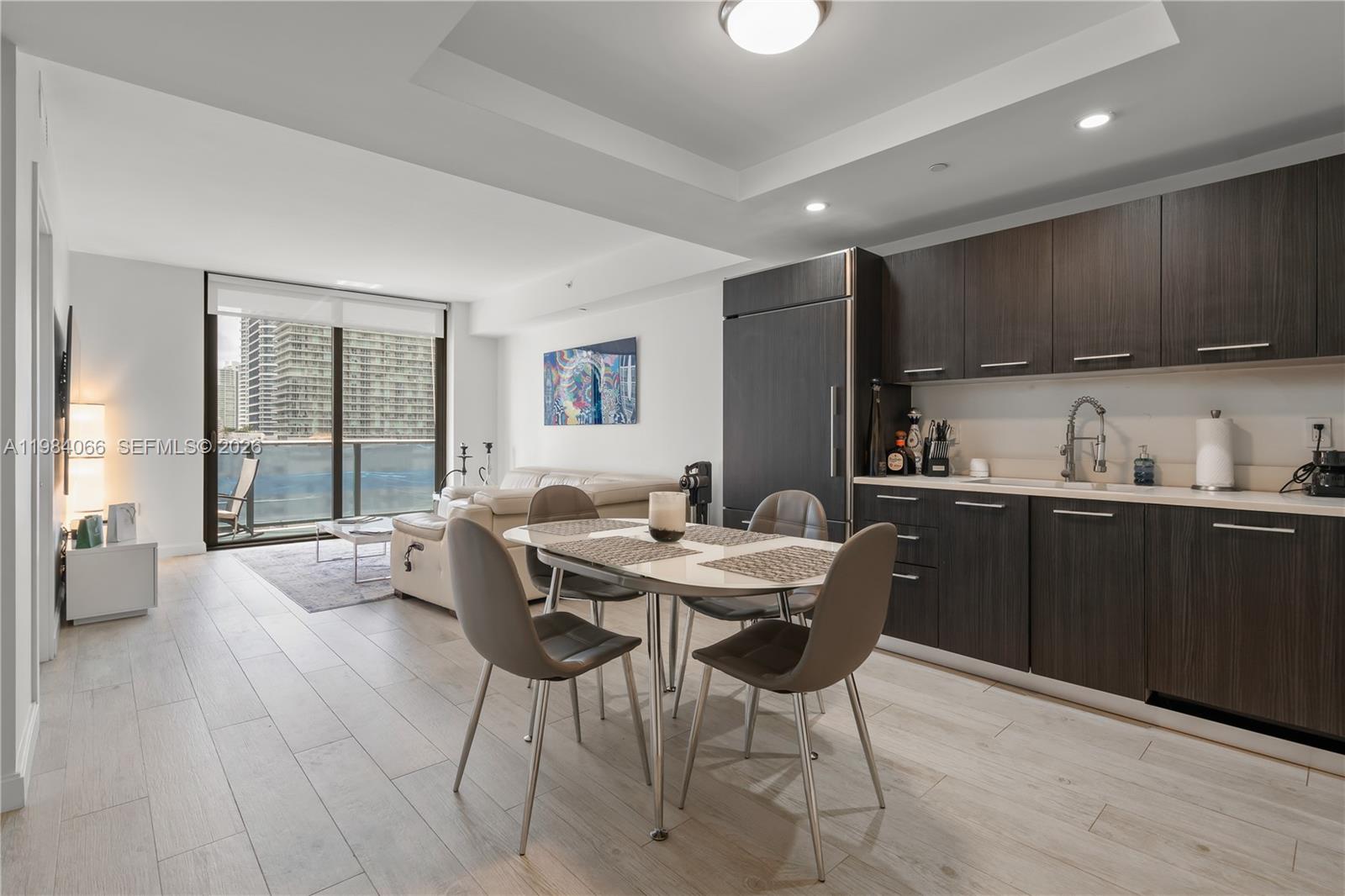 BRICKELL HEIGHTS EAST CON - Residential