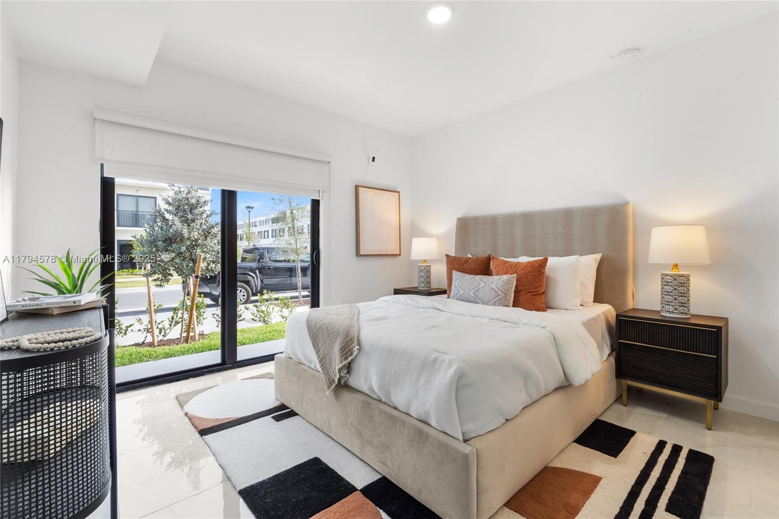 On Grandville - Residential Lease