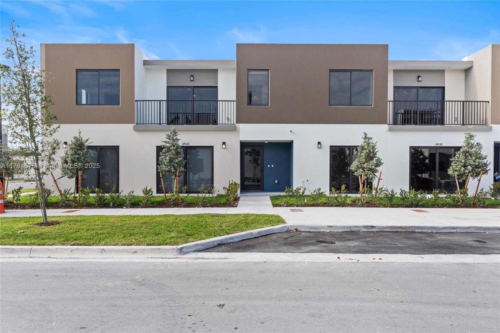 On Grandville - Residential Lease