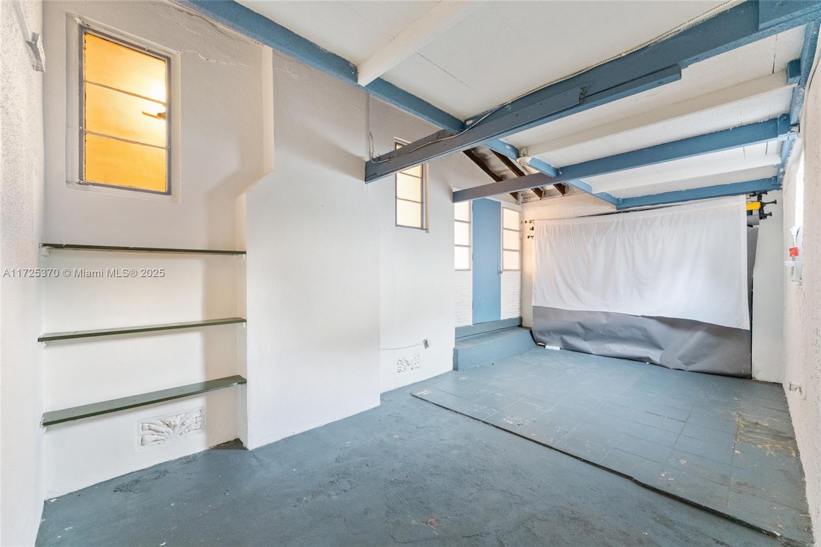 W BUENA VISTA CEN - Residential