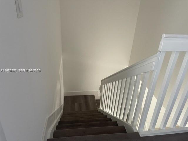 AQUABELLA NORTH REPLAT - Residential Lease