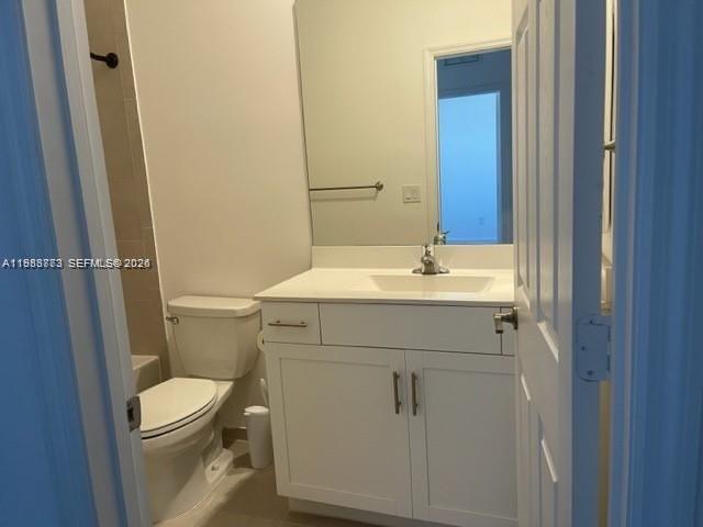 AQUABELLA NORTH REPLAT - Residential Lease