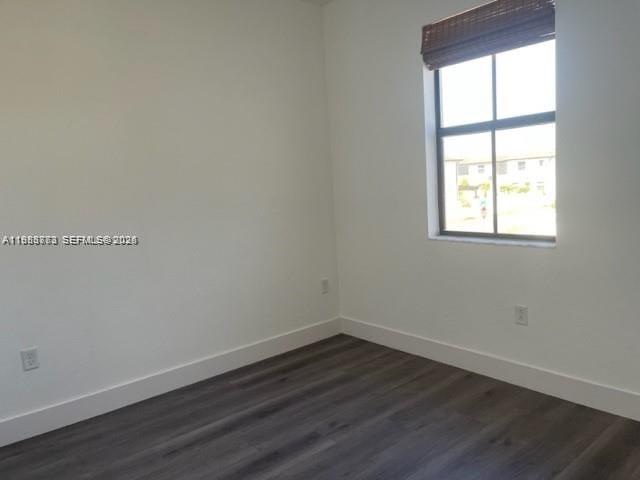 AQUABELLA NORTH REPLAT - Residential Lease