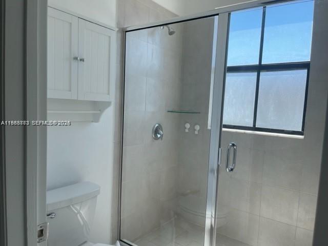 AQUABELLA NORTH REPLAT - Residential Lease