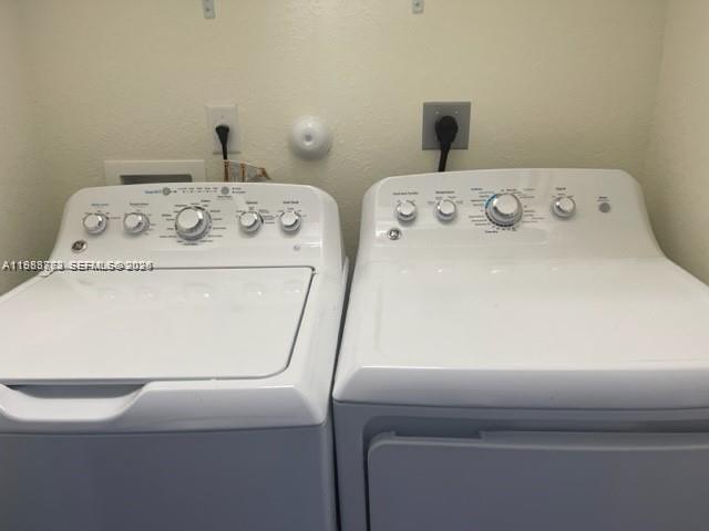 AQUABELLA NORTH REPLAT - Residential Lease