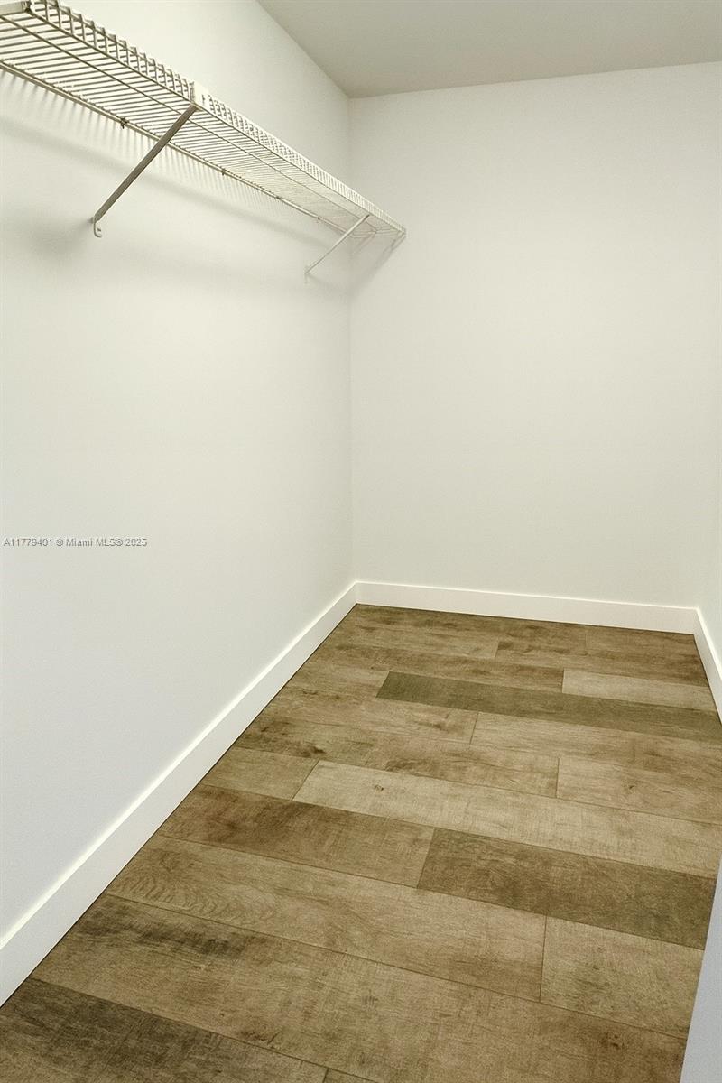 NORTHLAKE VLG AT CALIF CL - Residential