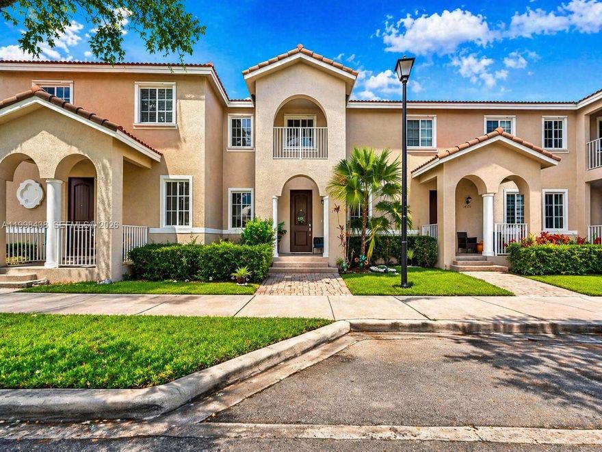 Beautifully maintained 3-bedroom, 2.5-bath townhome with a 1-car garage offering approximately 1,580 sq. ft. of comfortable living space. This move-in-ready home features a spacious open-concept floor plan with a seamless flow between the living room, dining area, and family room, creating the perfect layout for entertaining and everyday living. The kitchen is equipped with stainless steel appliances and opens to the main living areas for a bright, modern feel. Upstairs, all bedrooms are privately located, including a huge primary suite with generous walk-in closets, providing plenty of space and storage. The home also features newly remodeled bathrooms, fresh interior paint throughout, and a 1-car garage with electric opener for added convenience. Step outside and enjoy the screened-in patio, perfect for morning coffee, outdoor dining, or relaxing year-round in comfort. Residents enjoy wonderful clubhouse amenities, and internet is included, adding extra value and convenience. A fantastic opportunity to own a spacious, updated home in a desirable community close to shopping, dining, and major commuter routes. Schedule your showing today!