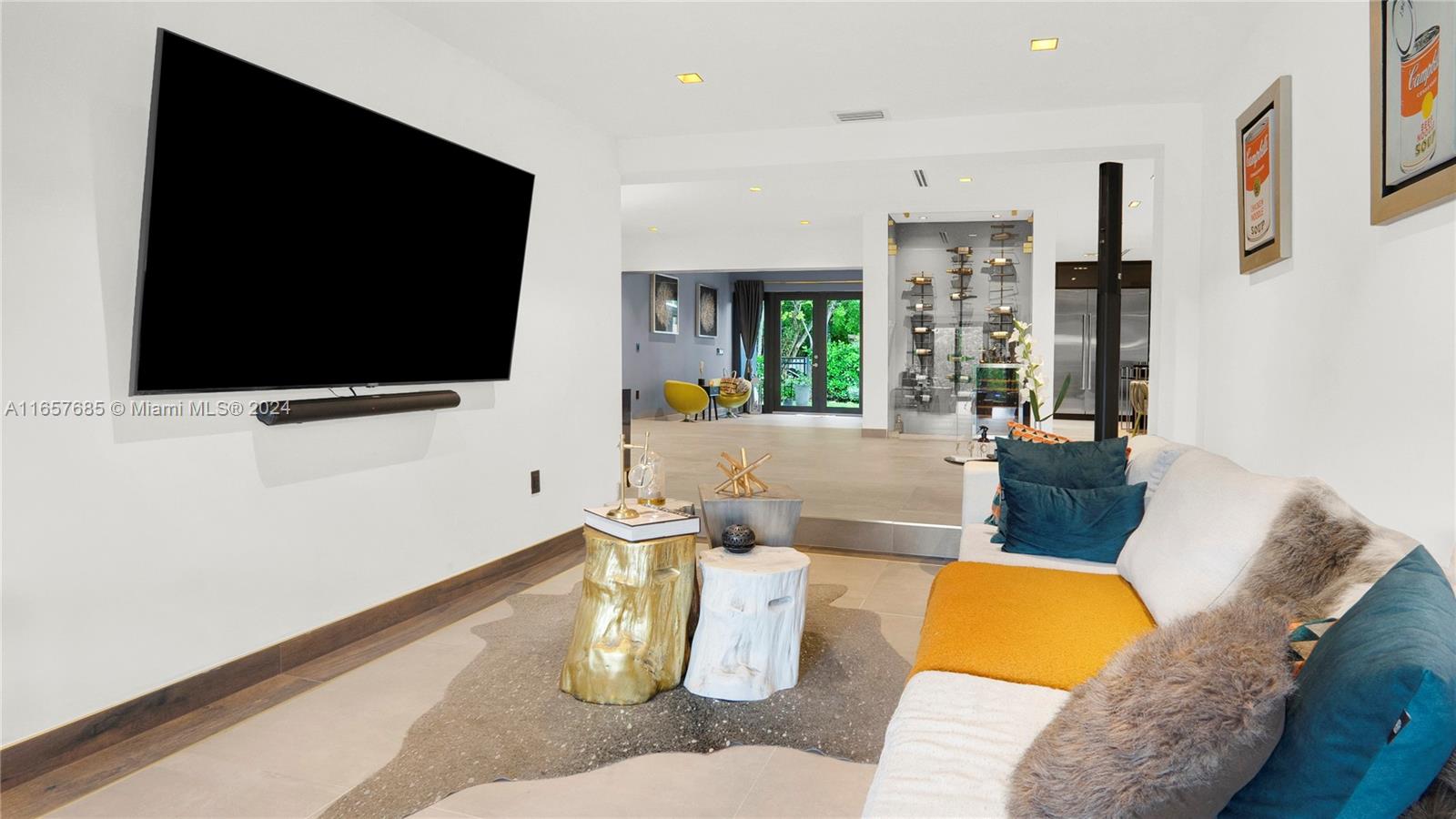 BRICKELLS FLAGLER - Residential Lease