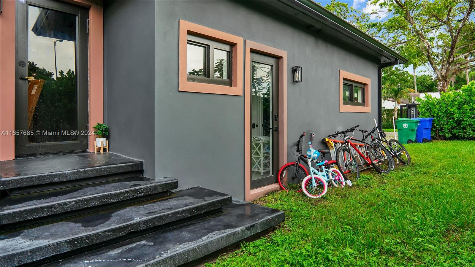 BRICKELLS FLAGLER - Residential Lease