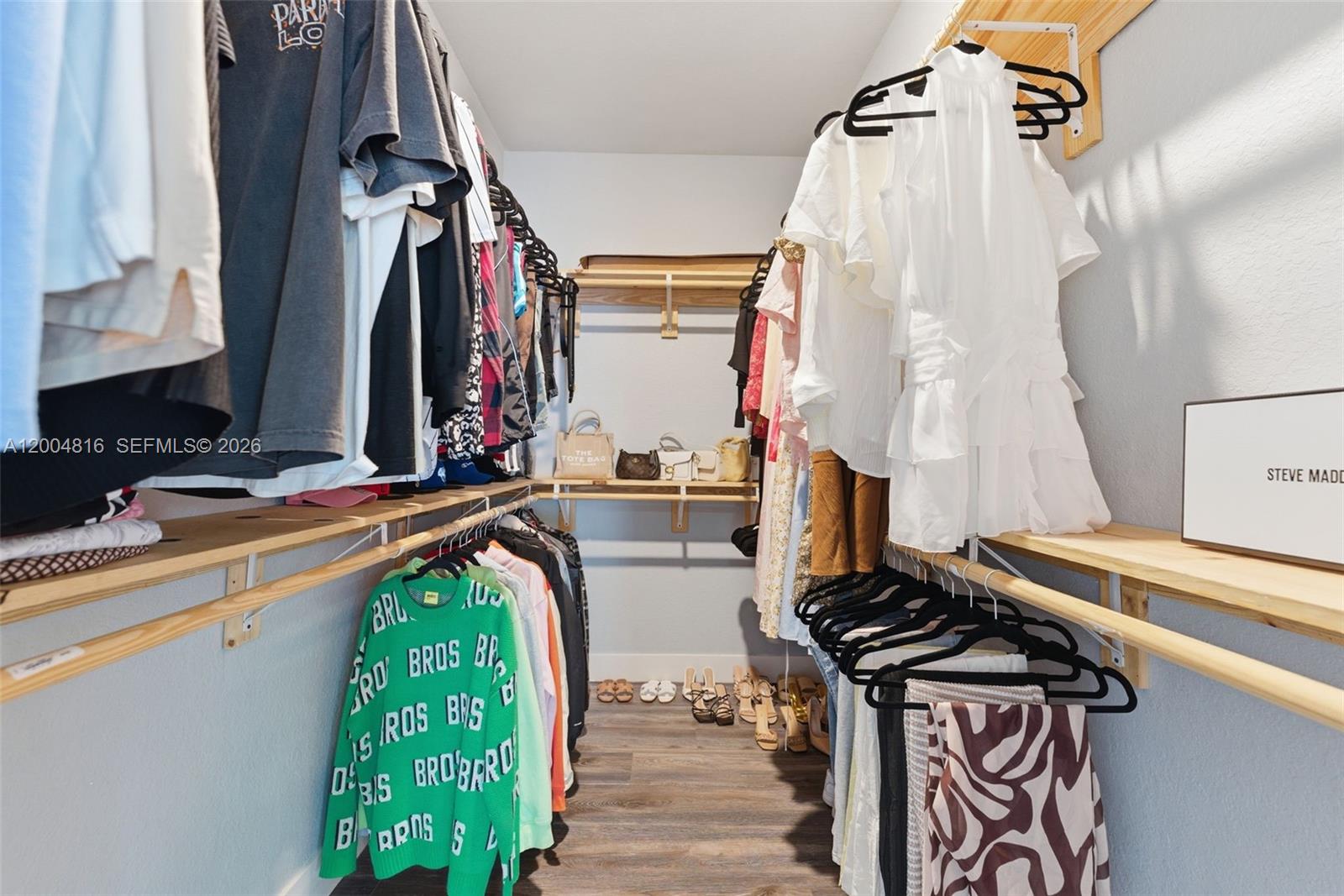 WASHINGTON PARK HALLANDAL - Residential