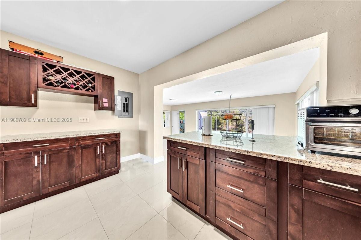 BREEZY HEIGHTS 1ST ADDN - Residential
