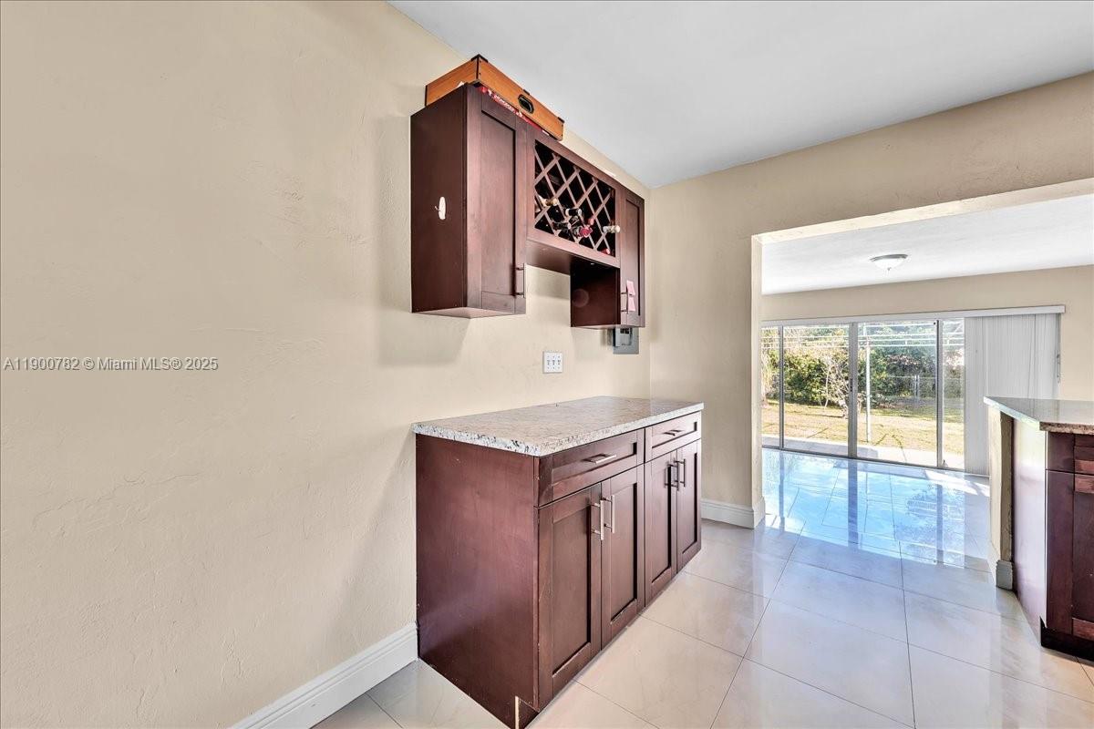 BREEZY HEIGHTS 1ST ADDN - Residential