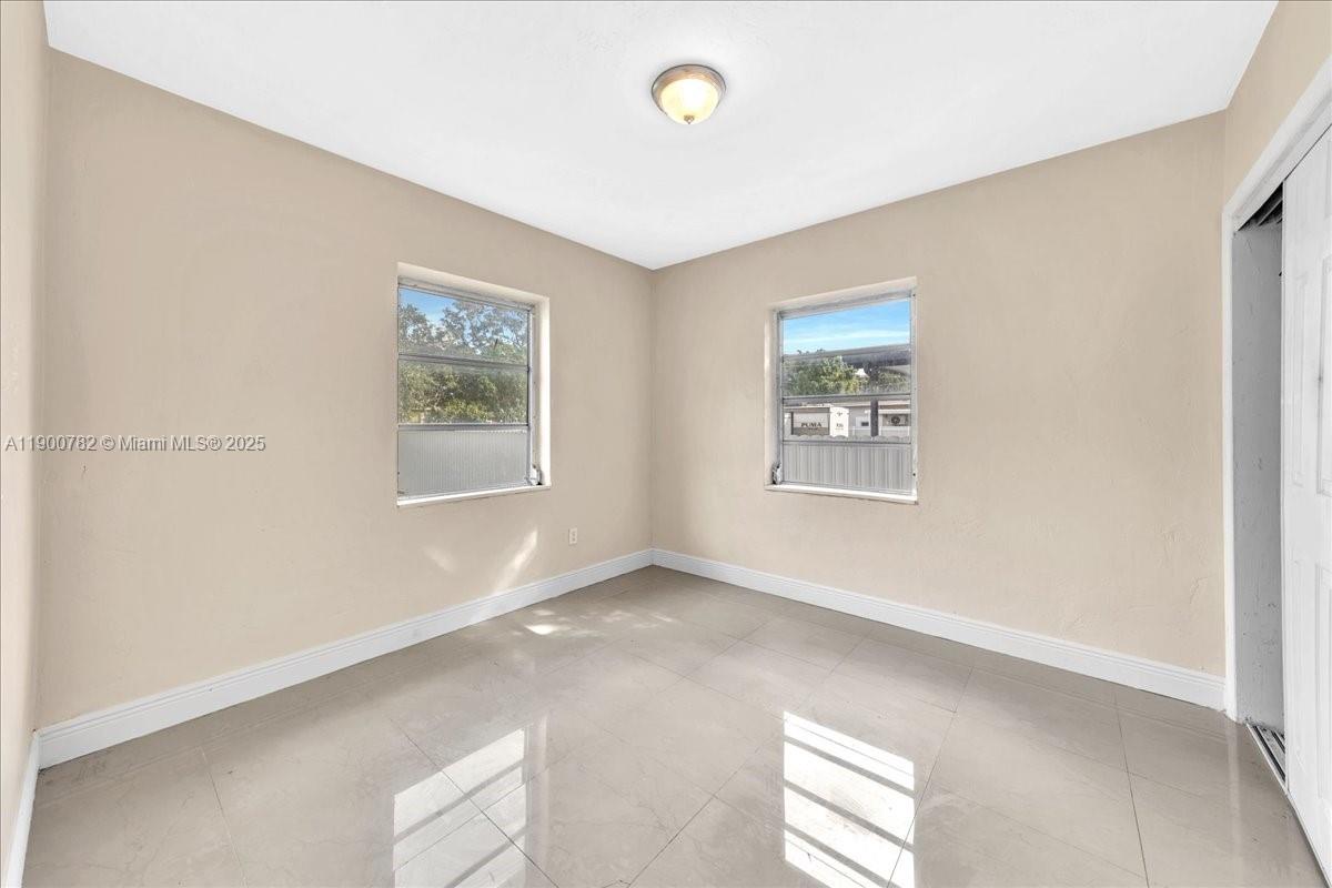 BREEZY HEIGHTS 1ST ADDN - Residential