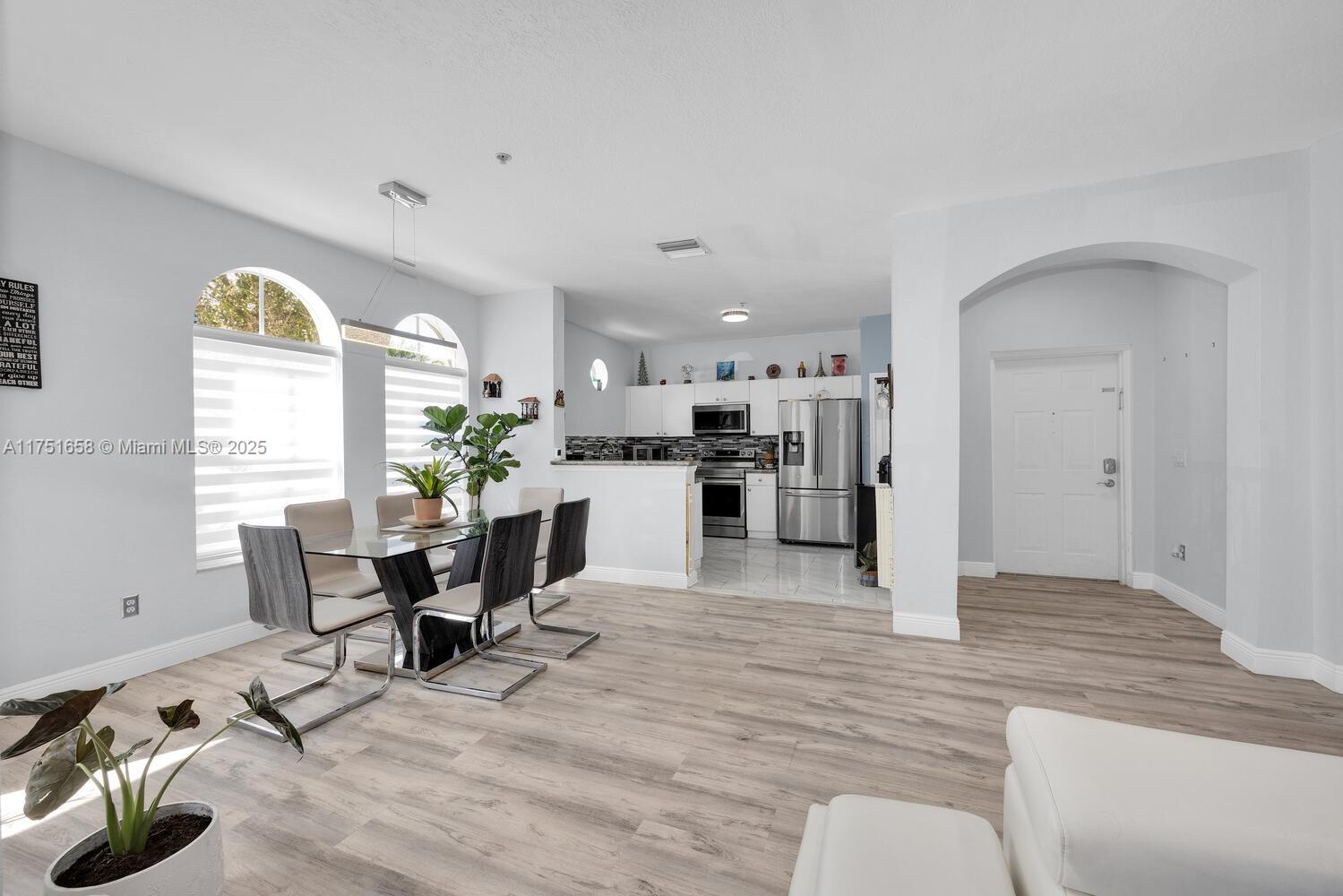 4331 SW 160th Ave 108