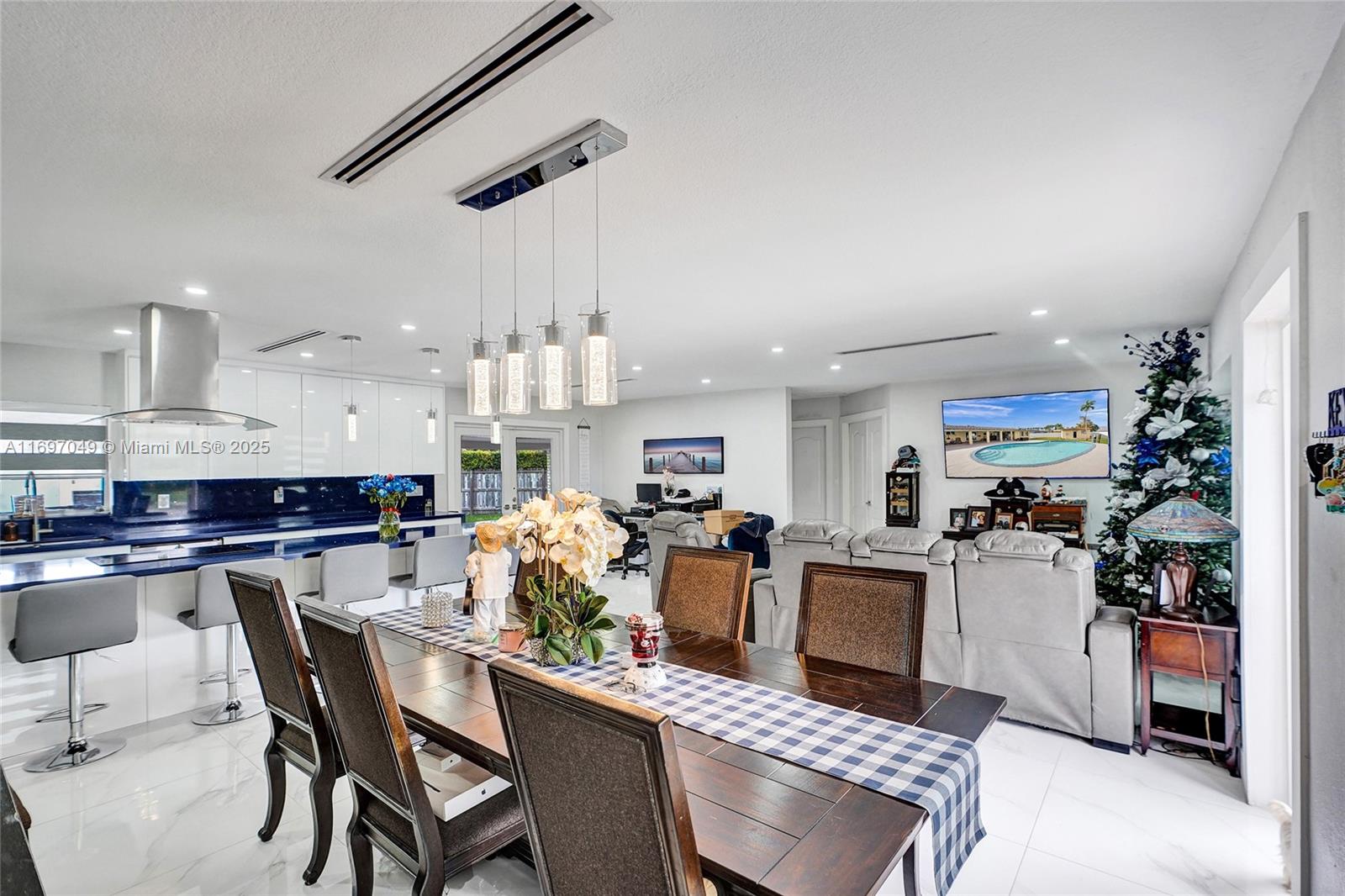 TOWN PARK HEIGHTS - Residential