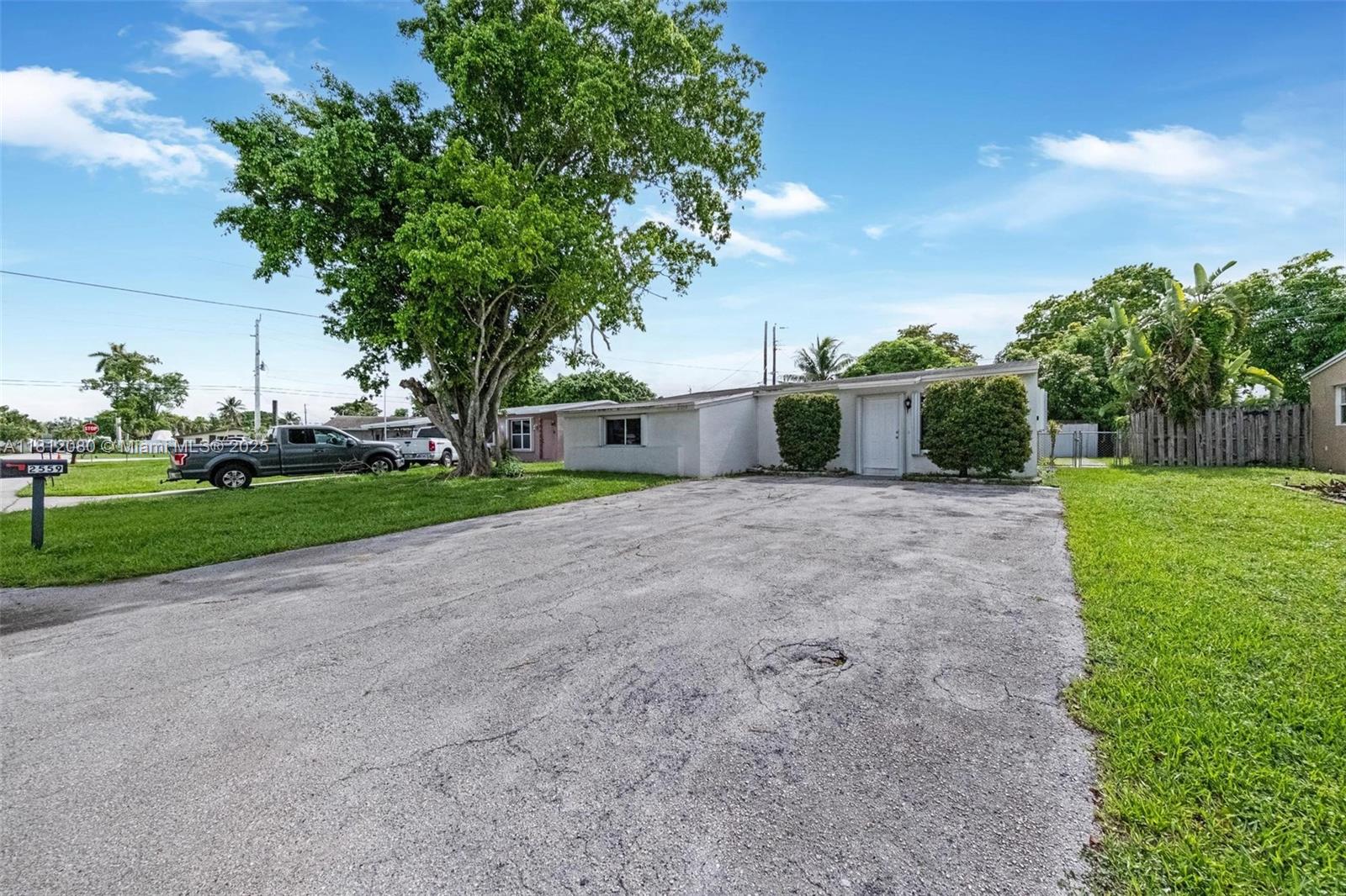 2559 NW 62nd Ter