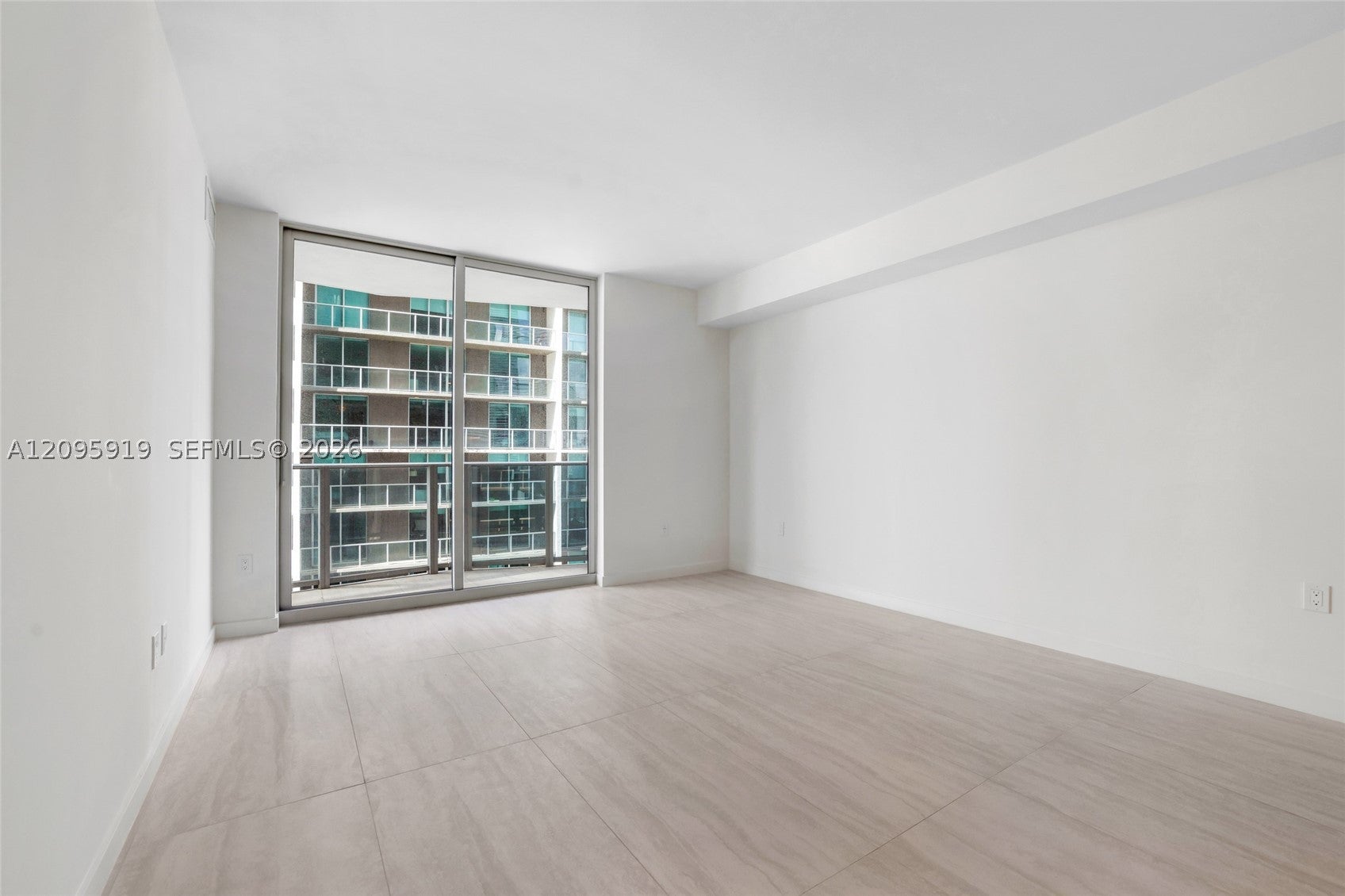 77 SE 5 Street 1708