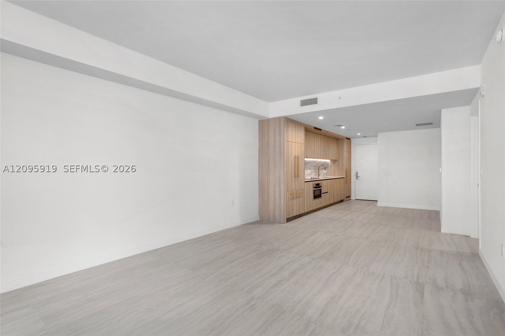 77 SE 5 Street 1708