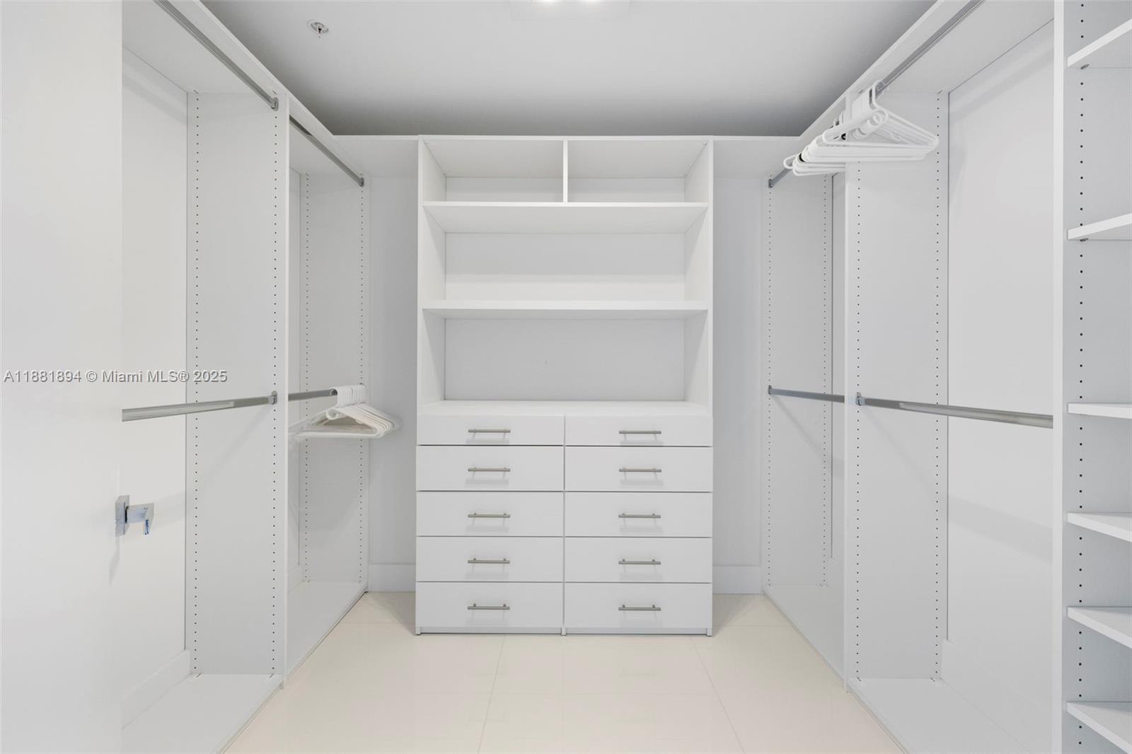 MARINA PALMS RESIDENCES S - Residential