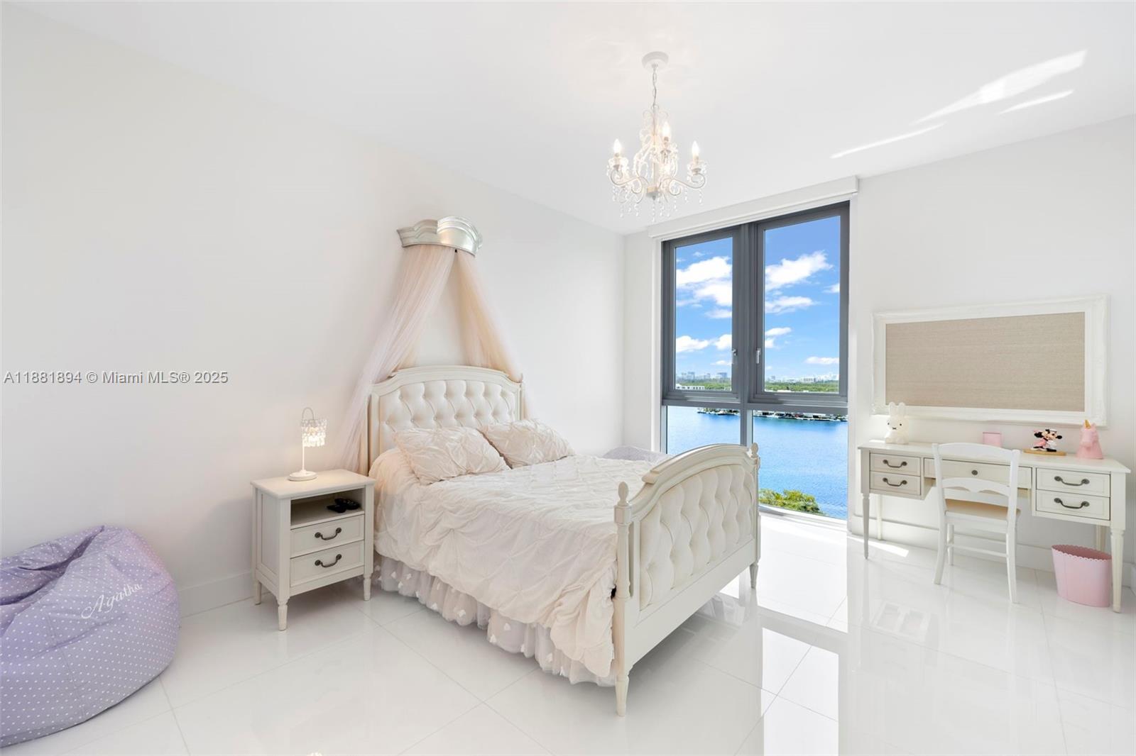 MARINA PALMS RESIDENCES S - Residential