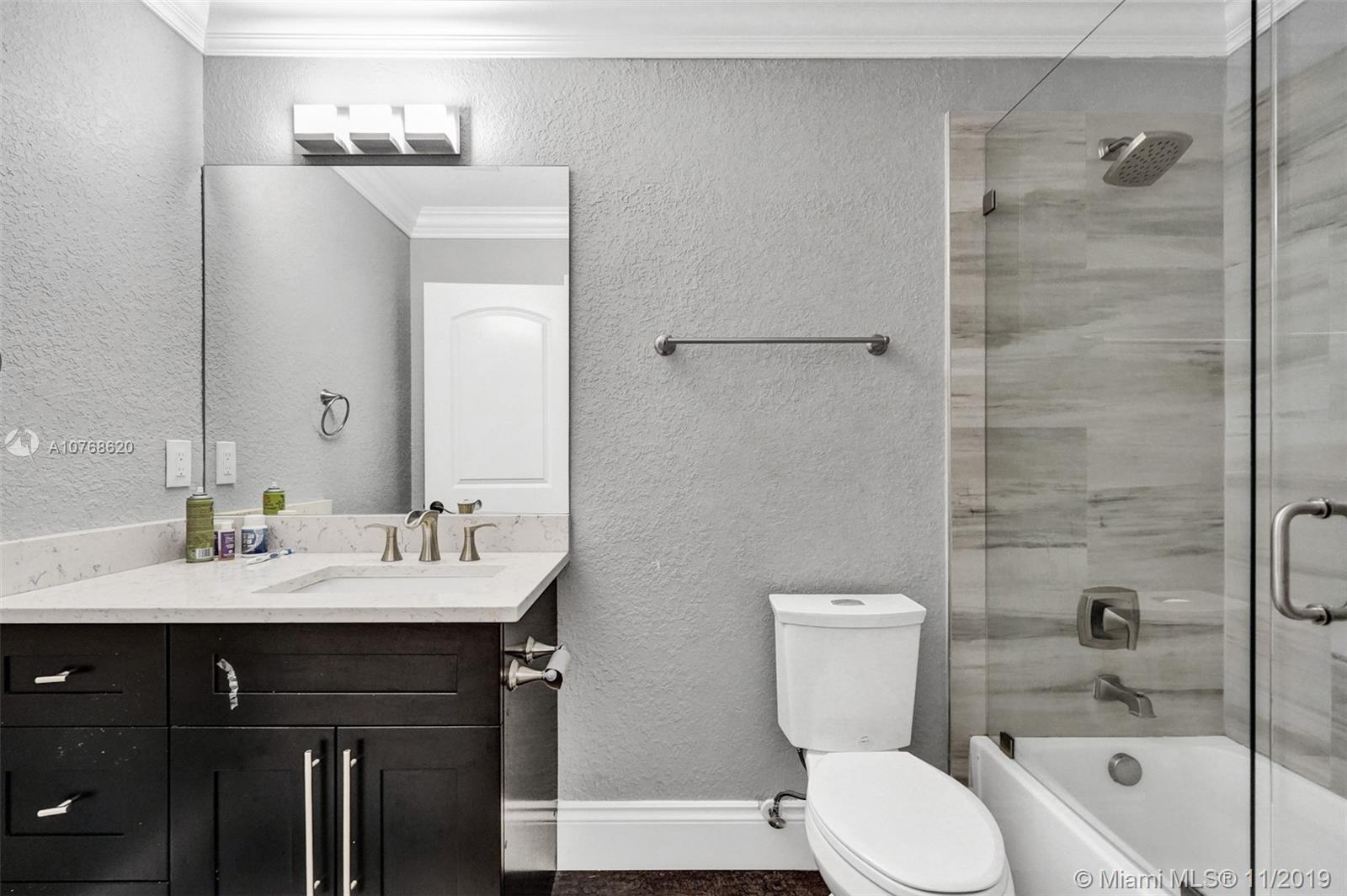 MADISON GREEN - Residential