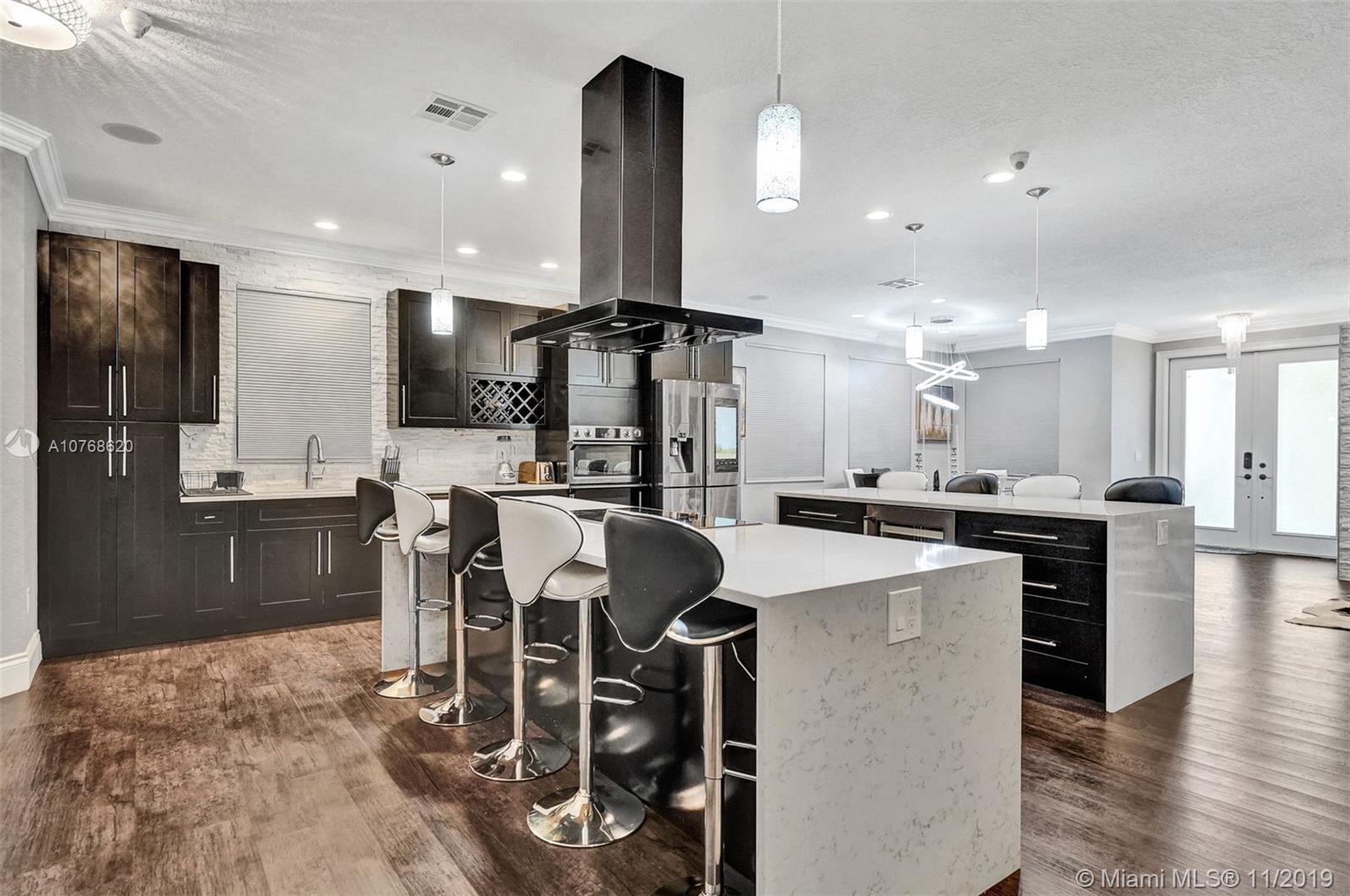 MADISON GREEN - Residential