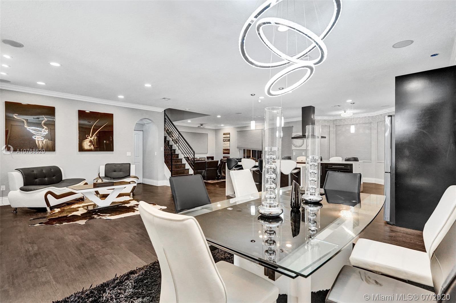 MADISON GREEN - Residential