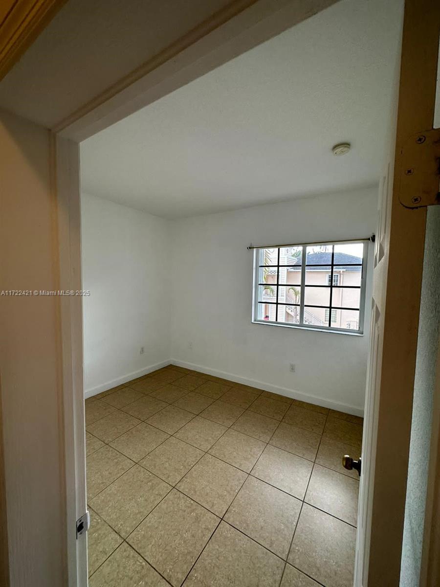 CARIBBEAN ISLES VILLAS CO - Residential