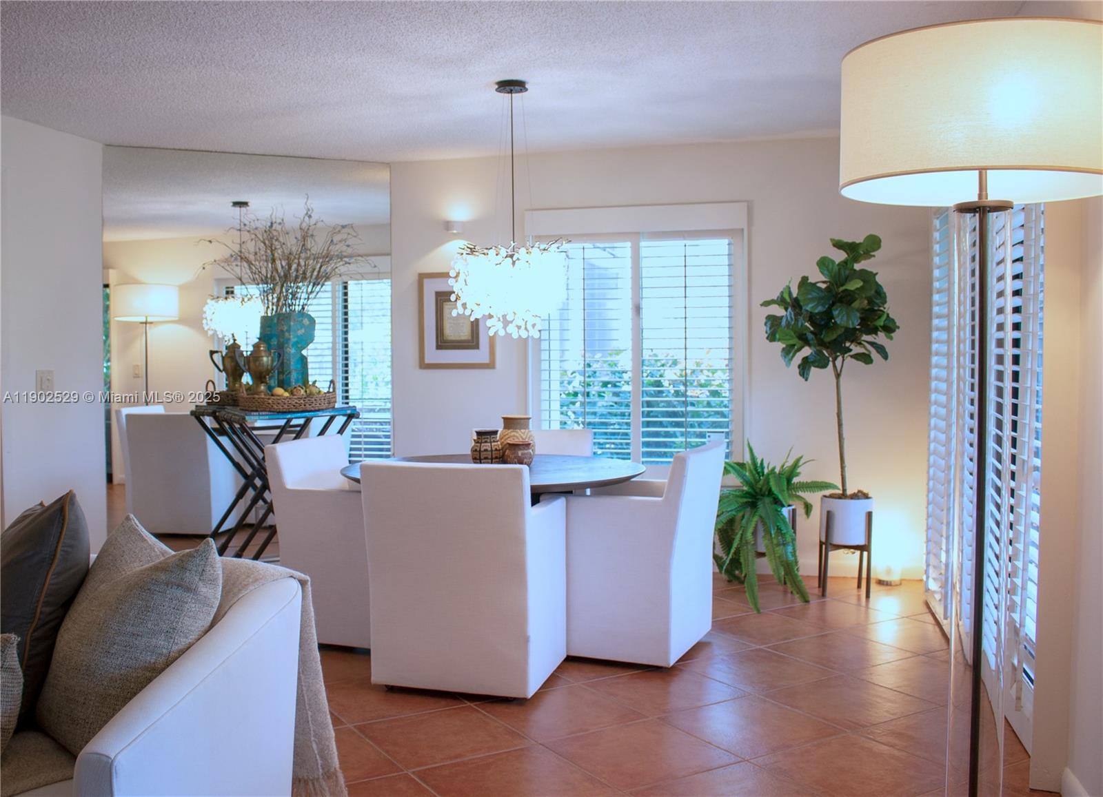 WINDWARD IV CONDOMINIUM - Residential