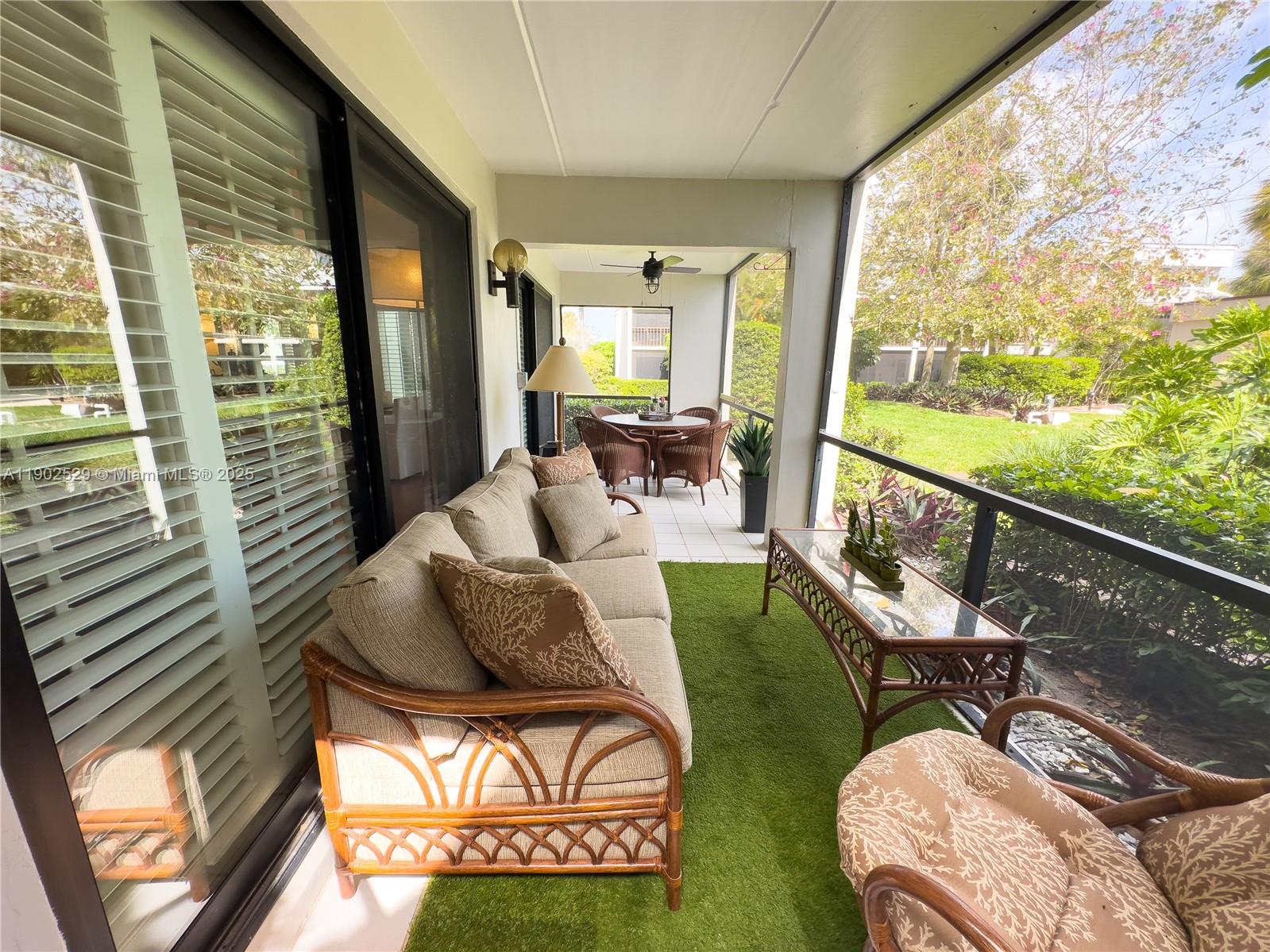 WINDWARD IV CONDOMINIUM - Residential