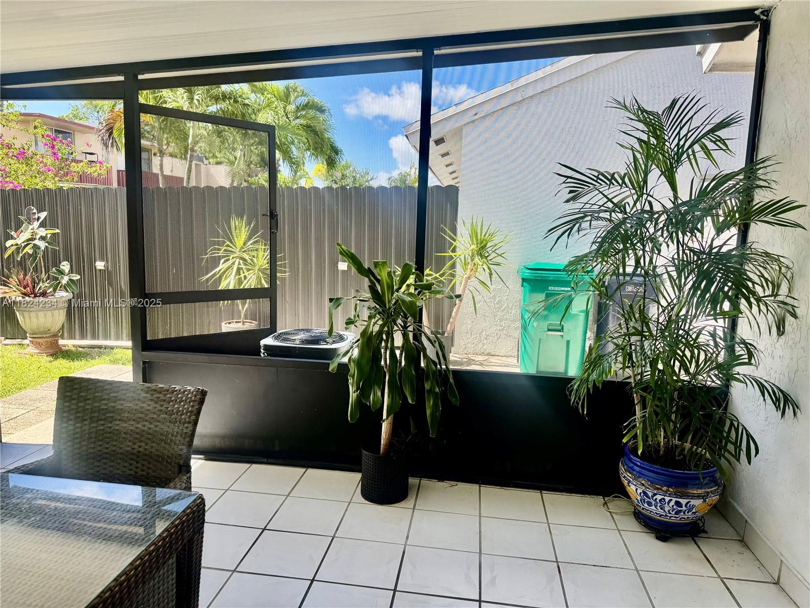 OAK PARK ESTATES SEC 1 - Residential