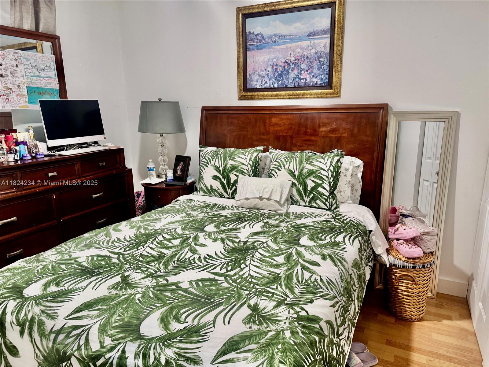 OAK PARK ESTATES SEC 1 - Residential