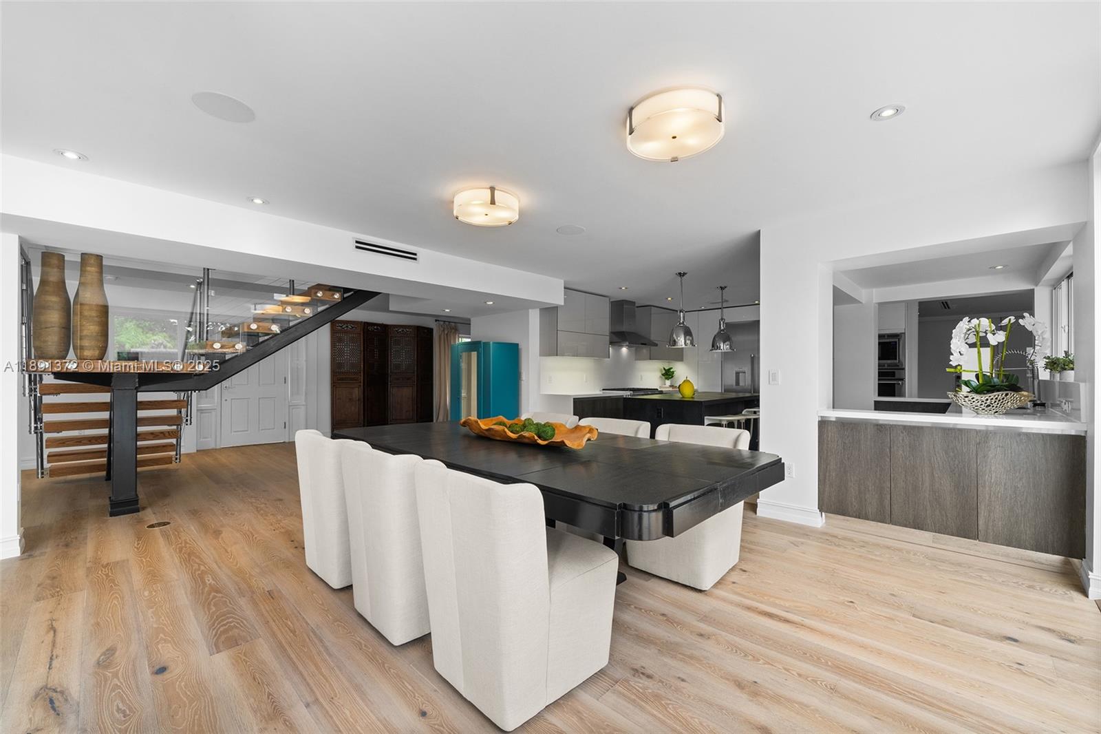 BAY POINT - Residential Lease