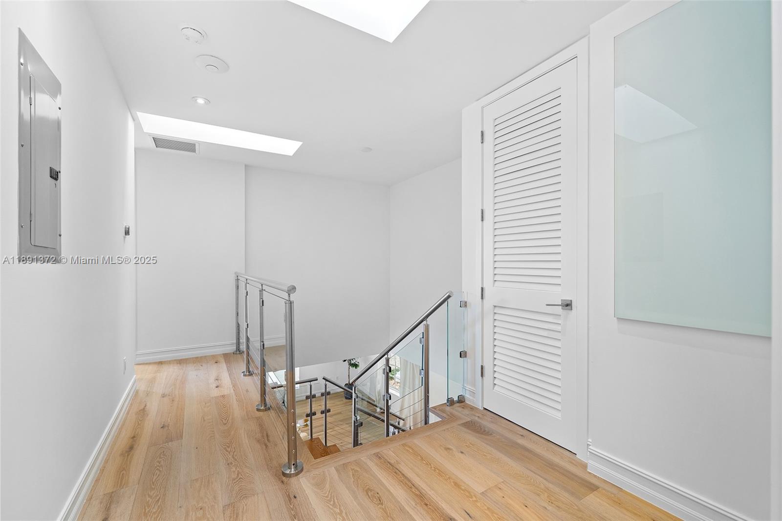 BAY POINT - Residential Lease