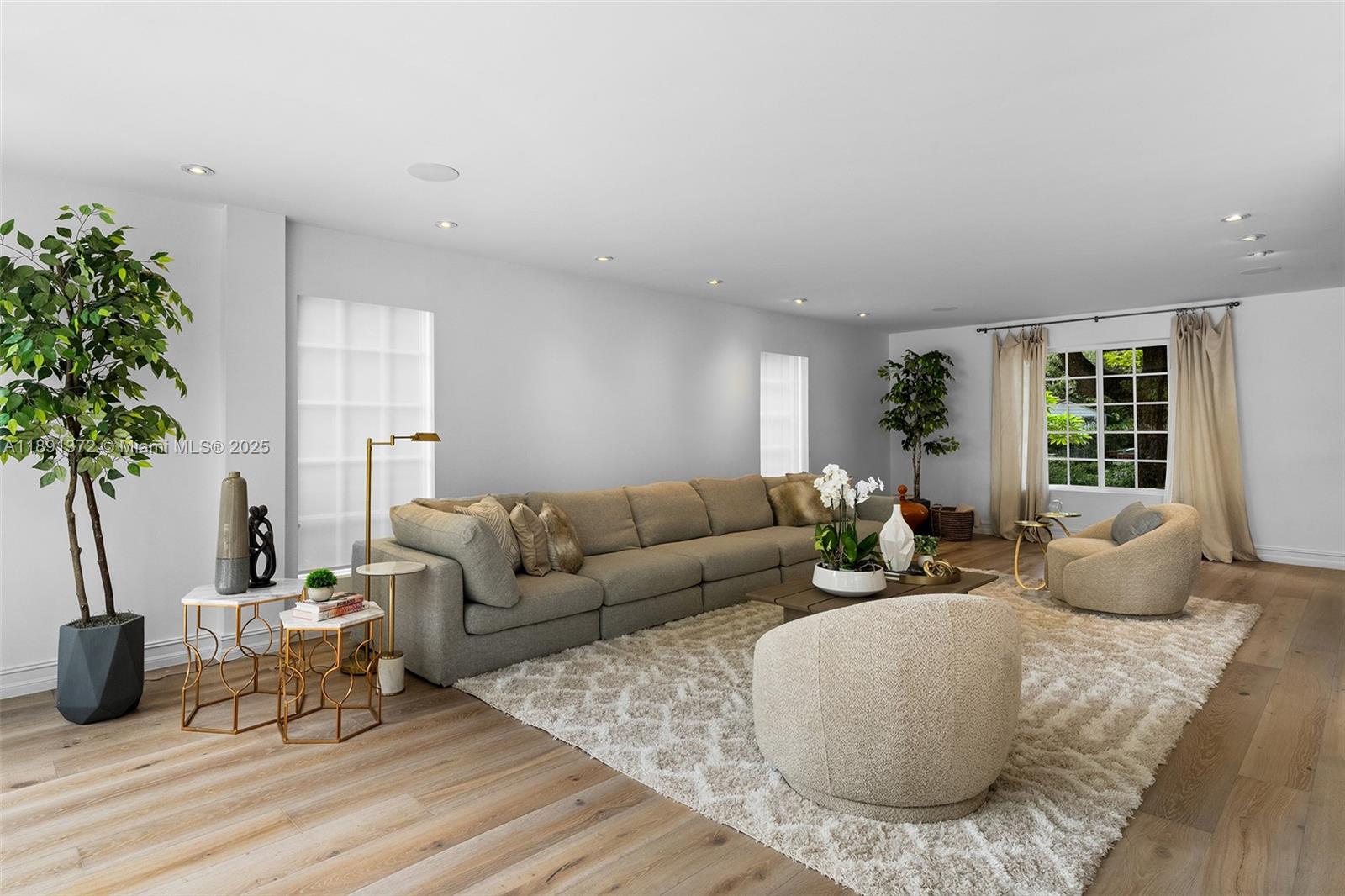 BAY POINT - Residential Lease