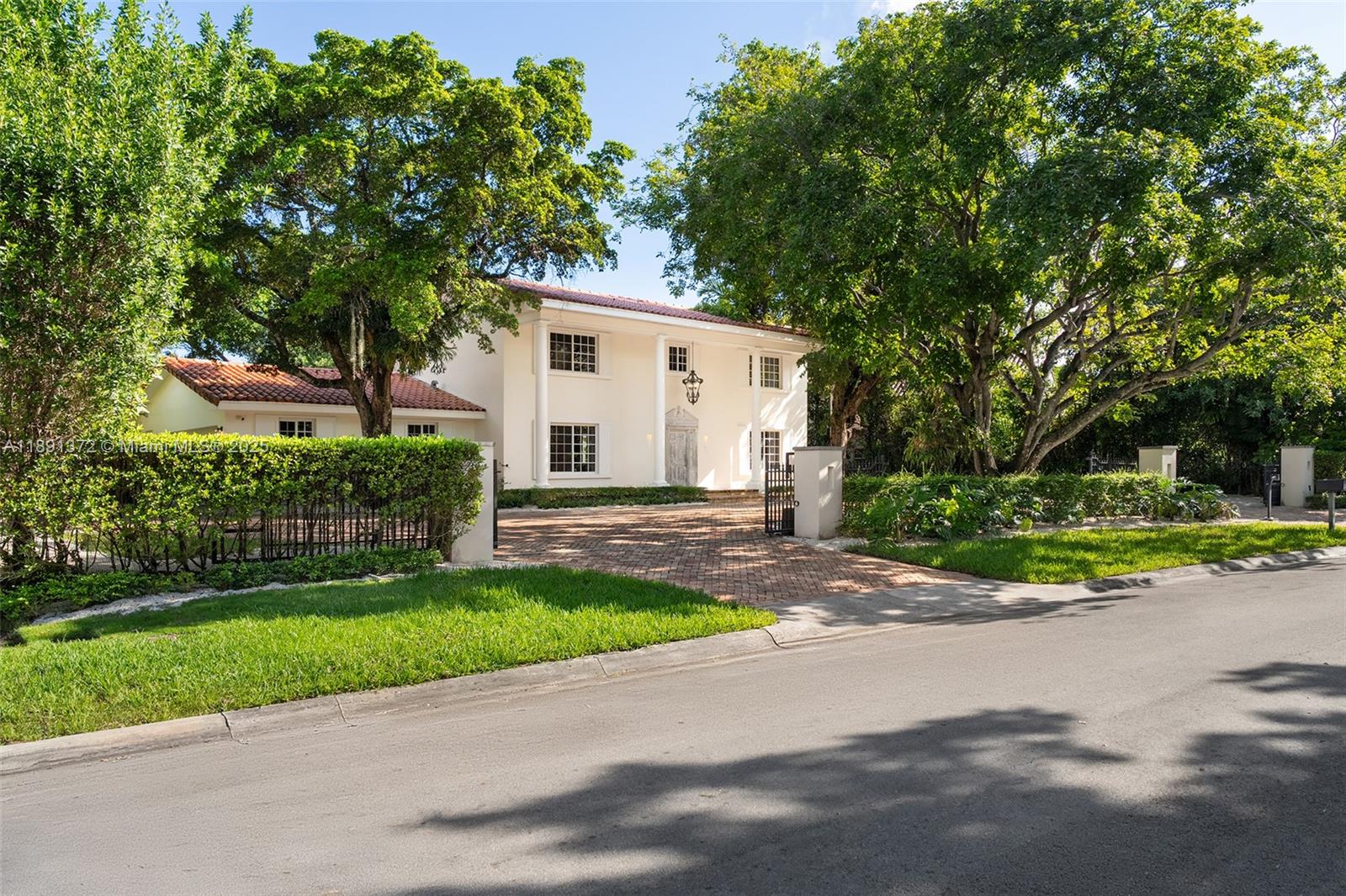 BAY POINT - Residential Lease