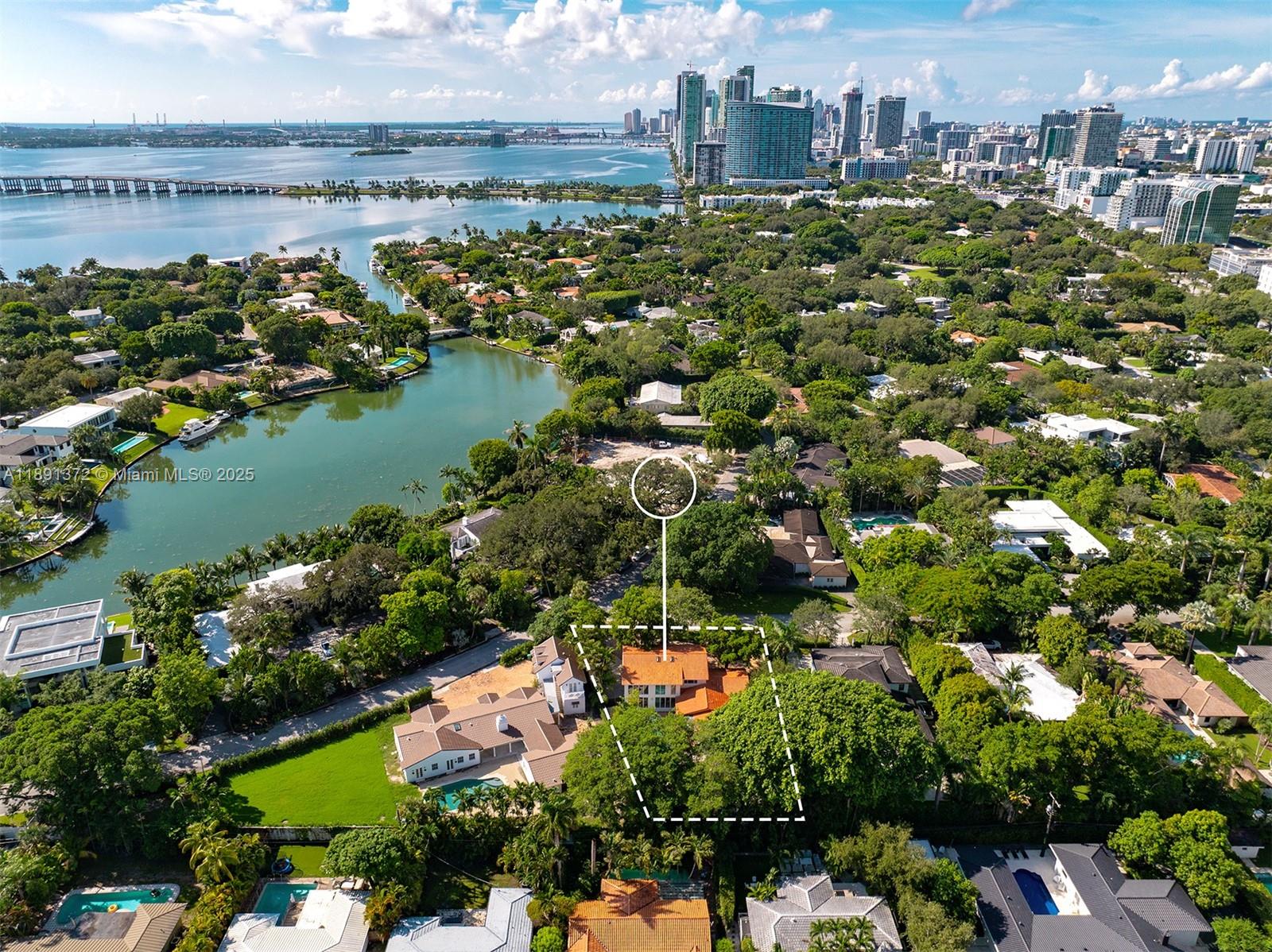 BAY POINT - Residential Lease