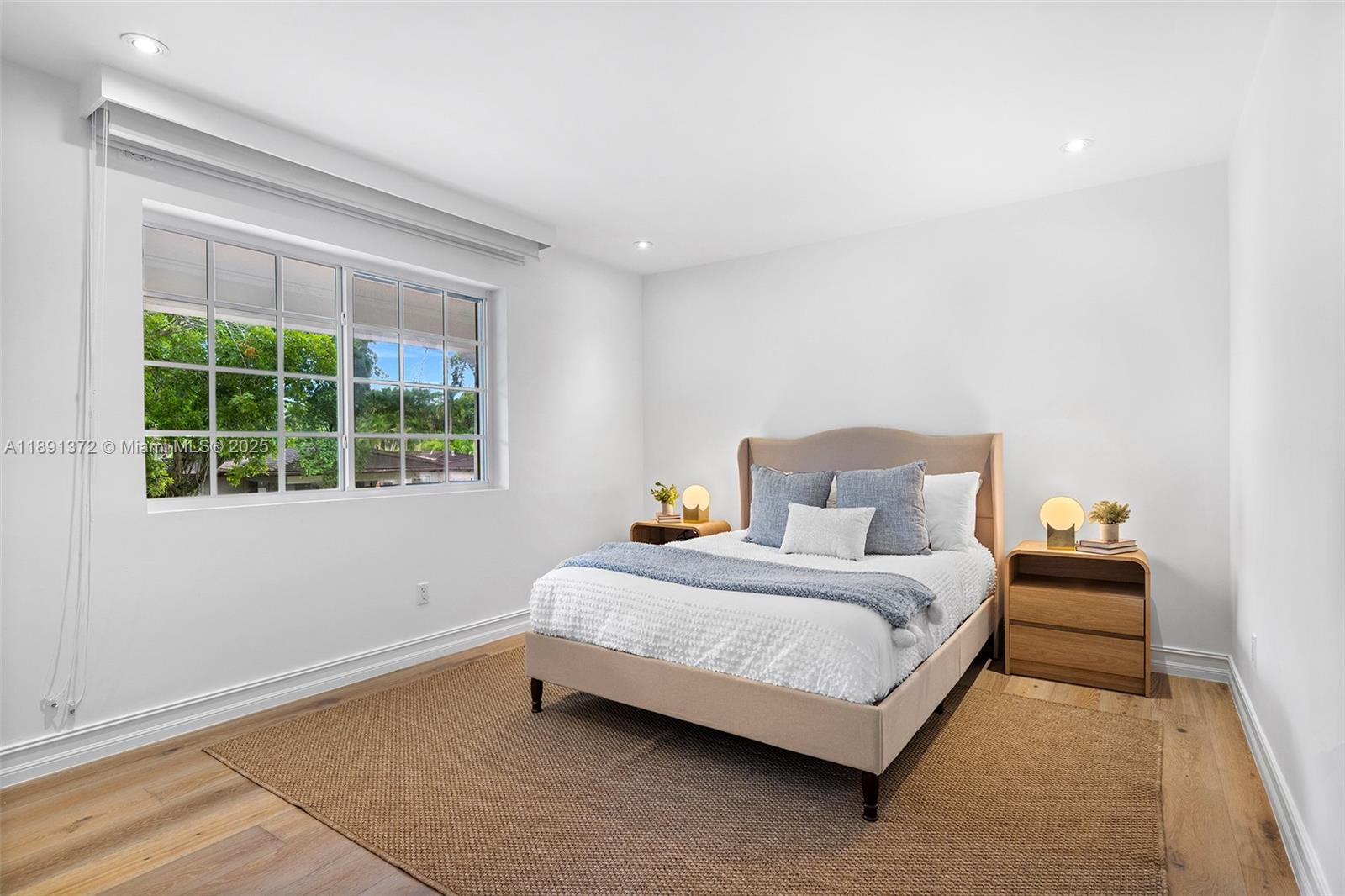 BAY POINT - Residential Lease