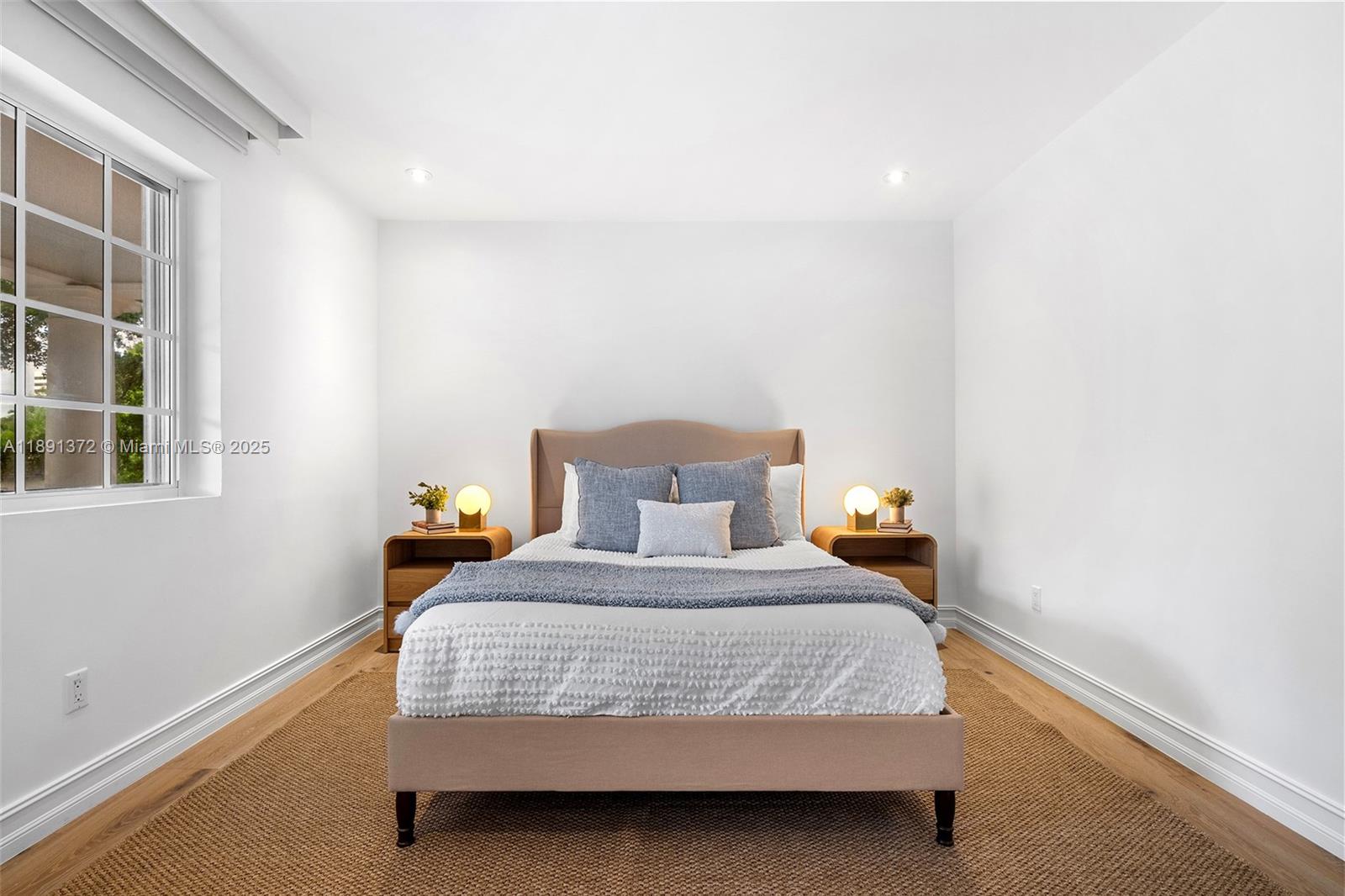 BAY POINT - Residential Lease