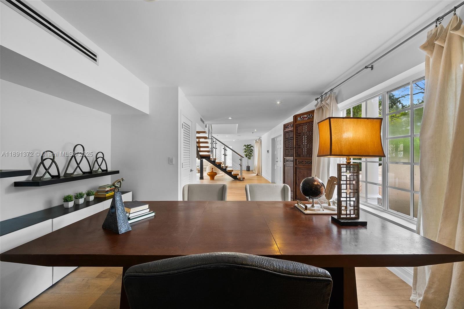 BAY POINT - Residential Lease