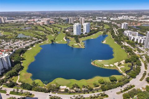 A home in Aventura