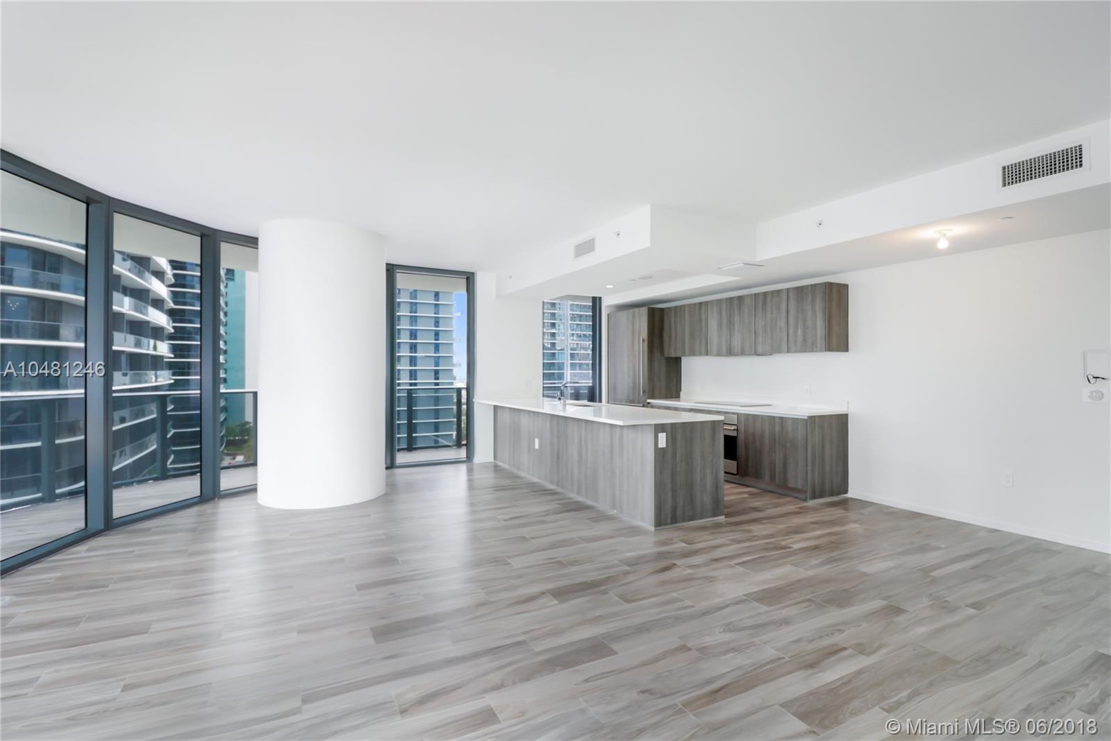 SLS LUX - Residential Lease