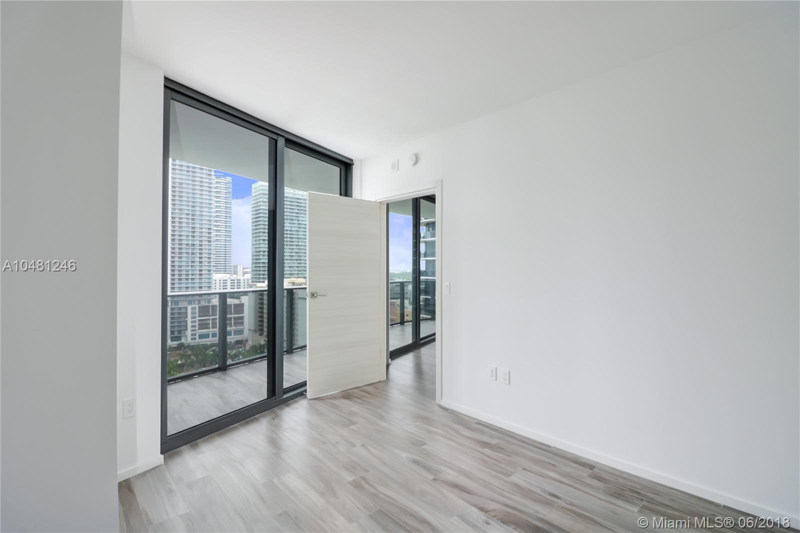 SLS LUX - Residential Lease