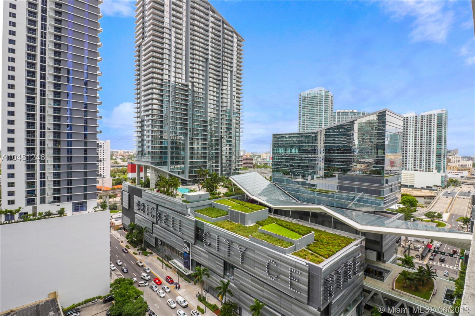 SLS LUX - Residential Lease