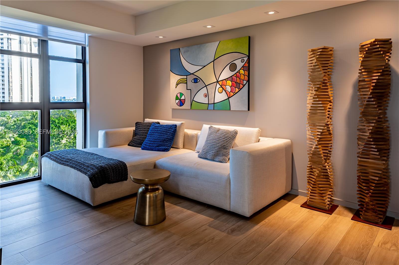 1000 Quayside Ter 801